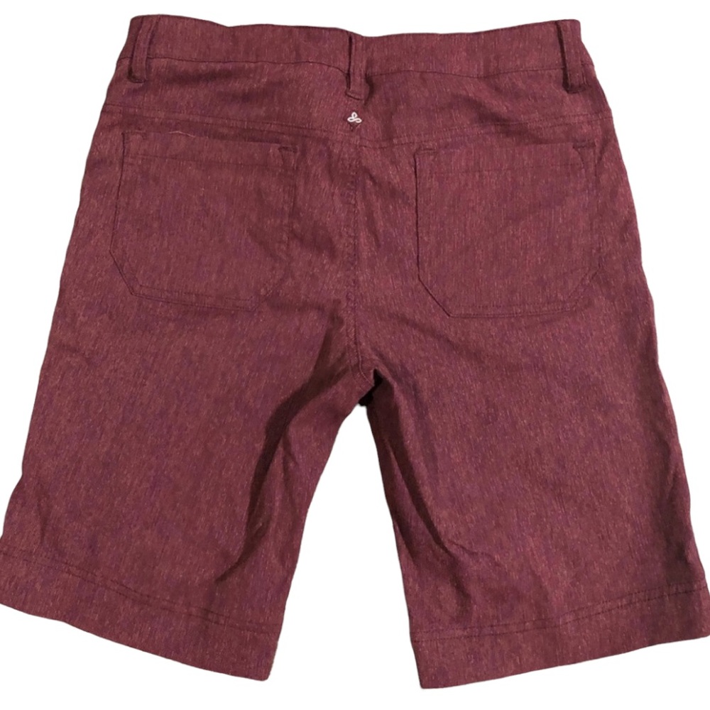 Prana 9 inch inseam Bermuda hiking shorts - Picture 2 of 4
